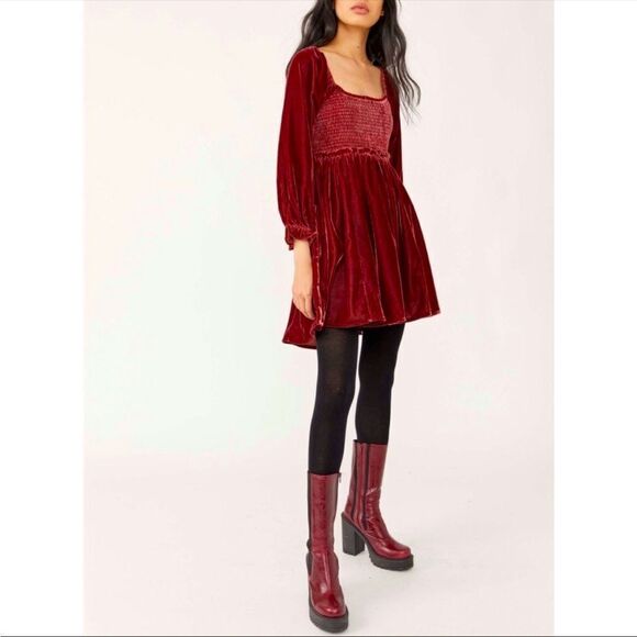 NWTGS Free People Daphne Velvet Mini Dress with Corset Back in Roan Rouge - Picture 1 of 13